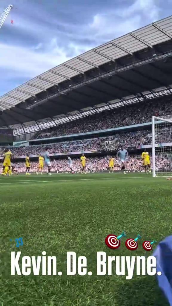 這叫門將怎么撲！德布勞內(nèi)任意球場(chǎng)邊球迷視角！